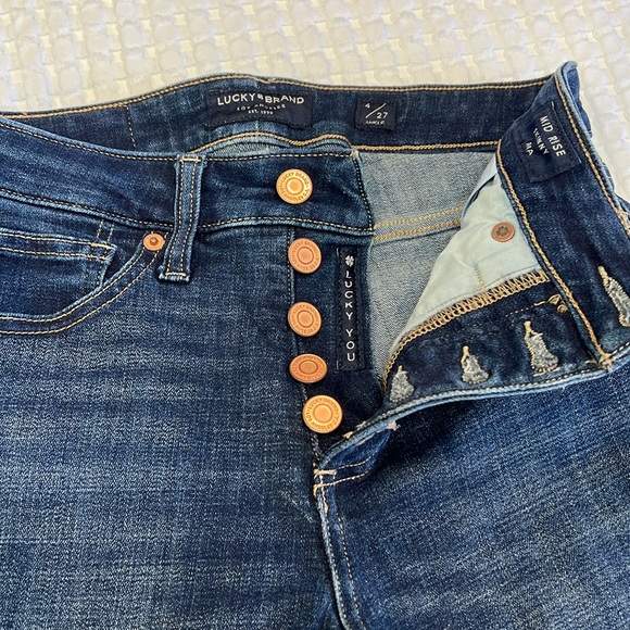 🍀Like New Lucky Brand Mid Rise Skinny Ava Dark Blue Button-Fly Jeans in Size 4 - Picture 2 of 10